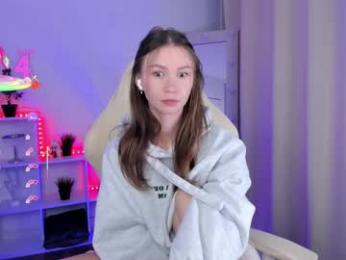 living_doll webcam model stream image