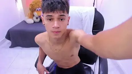 Aron_Boyy webcam stripchat model stream image