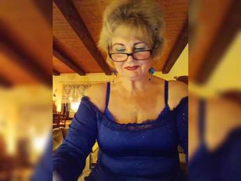 BoloshkaBlonda webcam model stream image