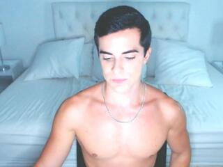 Xander Spells webcam model stream image