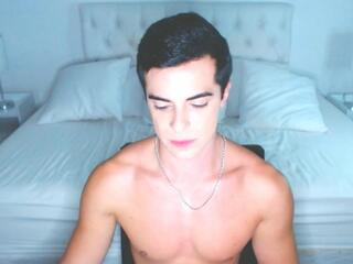 Xander Spells webcam model stream image