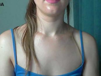 Lolakisss webcam model stream image