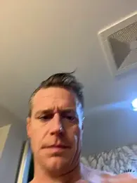 DILFiGuess1 webcam model stream image