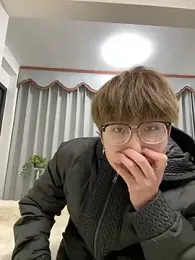 KK-cuteboy webcam stripchat model stream image