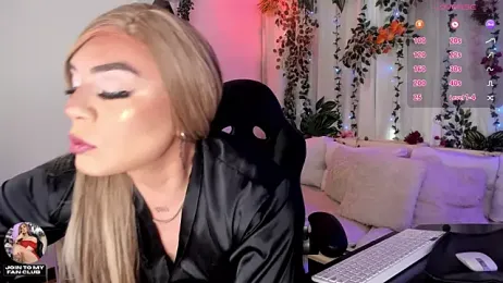 karol_elegance_ webcam model stream image