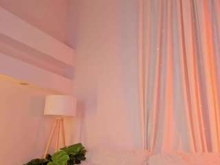 mintlackey webcam camsoda model stream image