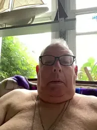 CharlieWeaver22 webcam model stream image