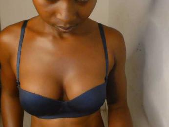 Nasty-Wet-pussyy webcam bongacams model stream image