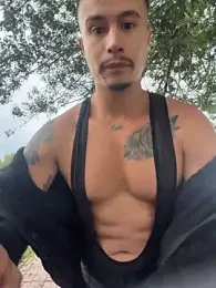 DominickSullivan webcam model stream image