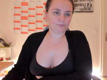 Elieen2 webcam model stream image