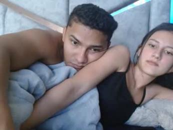 alexvsluisa webcam model stream image