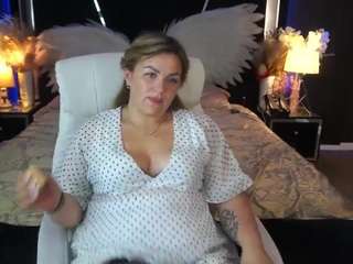 alissyagrayy webcam model stream image