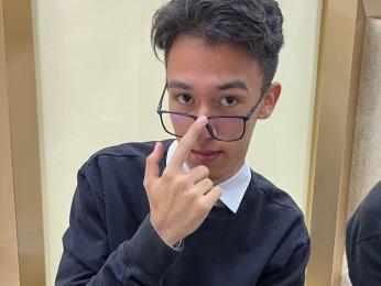 AustinReed webcam model stream image