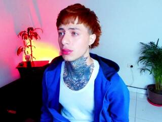 Saturno Candy webcam model stream image