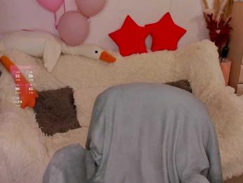 Liissa webcam model stream image