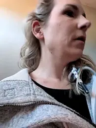 NaomiAndFriends webcam model stream image