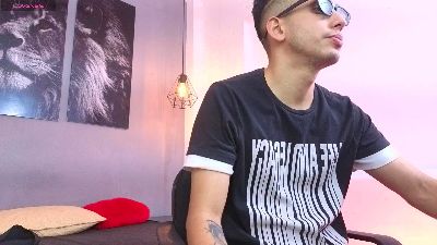 Zack_isback webcam model stream image