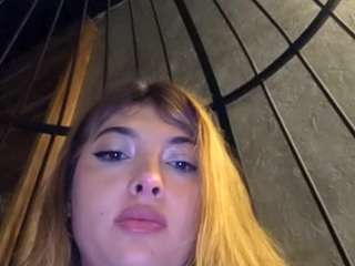 cheerrybomb webcam camsoda model stream image