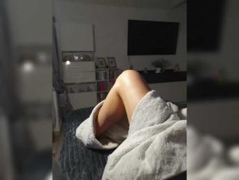 Jasmin-Style webcam model stream image