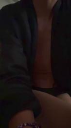velourasoles1 webcam model stream image