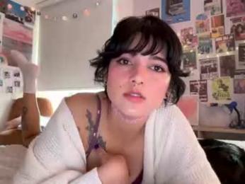 kittenmoon_ webcam model stream image