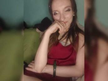 ivvikkilove1994 webcam model stream image