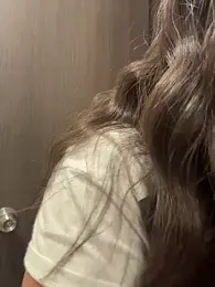 sukhakunis1 webcam model stream image