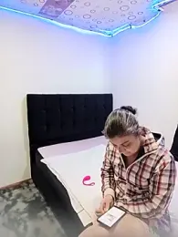 queemking webcam model stream image