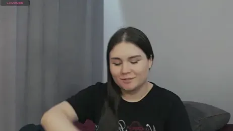 LucyMuur webcam model stream image