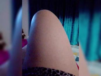 Eva-4 webcam model stream image