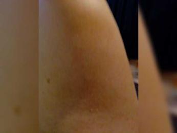 Eva-4 webcam model stream image