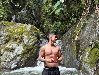 JonnyLorenz webcam livejasmin model stream image