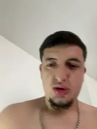 LiamAndEmma webcam model stream image