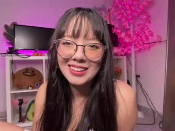 maru_chan_ webcam model stream image