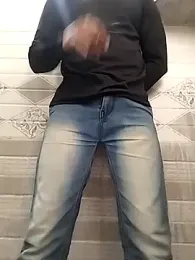 Dareblastt webcam model stream image