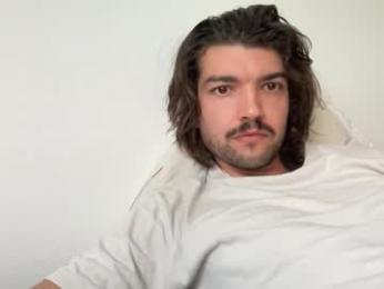 just_a_guy_with_a_big_cock webcam model stream image