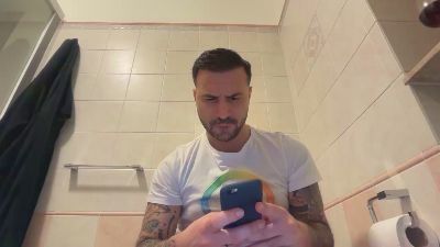 brokebrosexy webcam model stream image