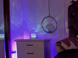 valenmoon1 webcam model stream image