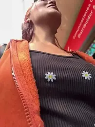 Queen_Scatlett webcam model stream image