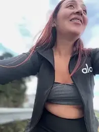 Queen_Scatlett webcam model stream image