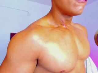 Adan Fulker webcam model stream image