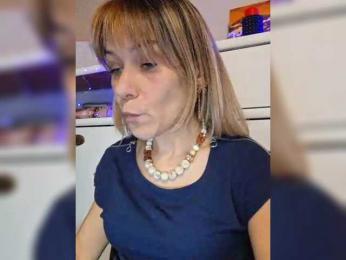 krisred webcam model stream image