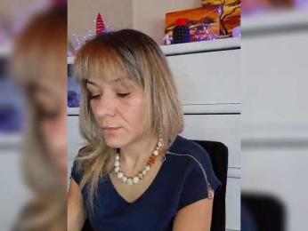 krisred webcam model stream image