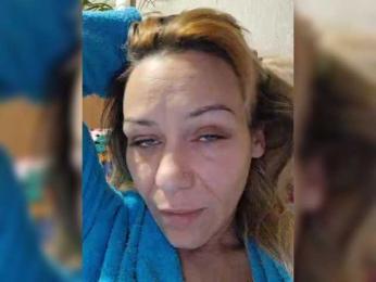 krisred webcam model stream image