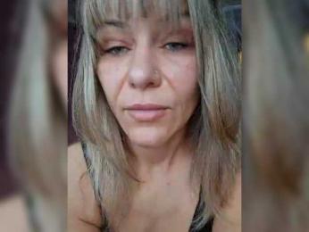 krisred webcam model stream image