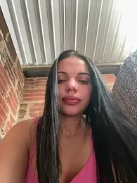 Anavalle webcam model stream image