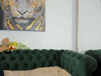 AnnaKarin webcam model stream image