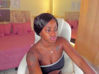 Ananya Jhonson webcam model stream image