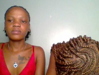 Sweet-loves webcam model stream image