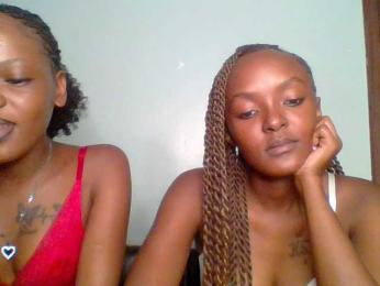 Sweet-loves webcam model stream image